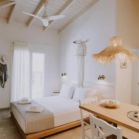 Eriel Boutique Aparthotel 4*