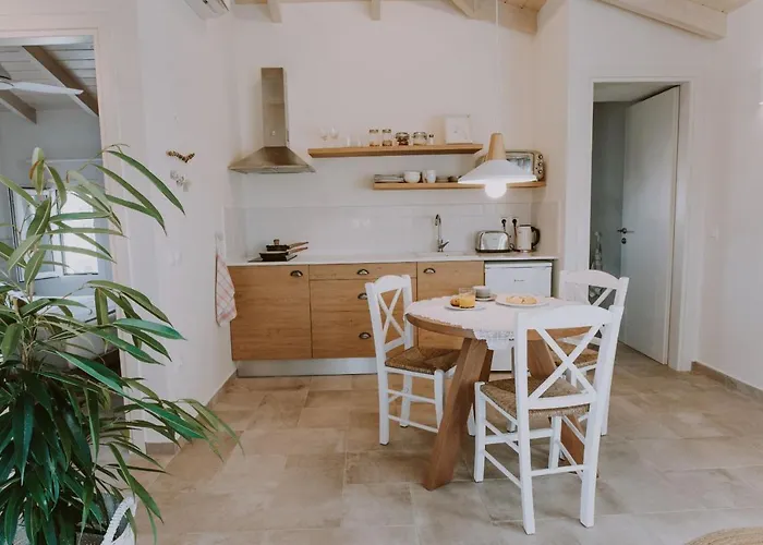 Eriel Boutique Aparthotel 3*